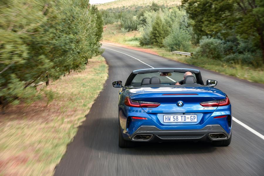  BMW M850i xDrive Convertible (G14) 2019 года  (ZA) (фото 39 из 40)